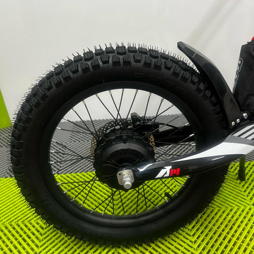 Revvi 18" 500W Electric Bike - Red