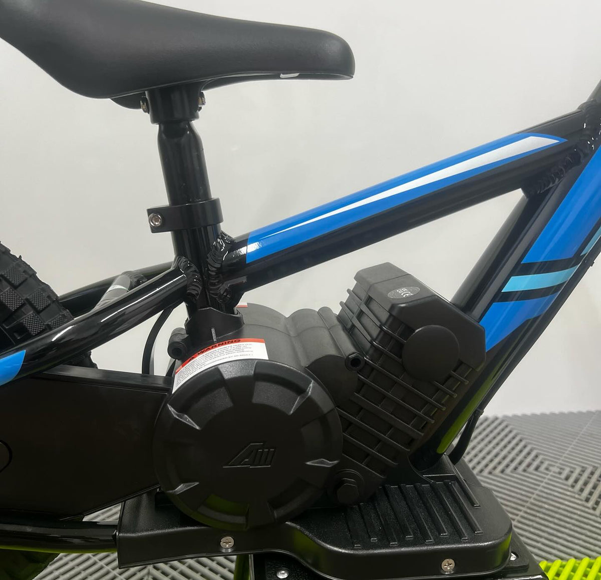 Revvi 12 Electric Bike, Stabilisers & Helmet Bundle – Blue