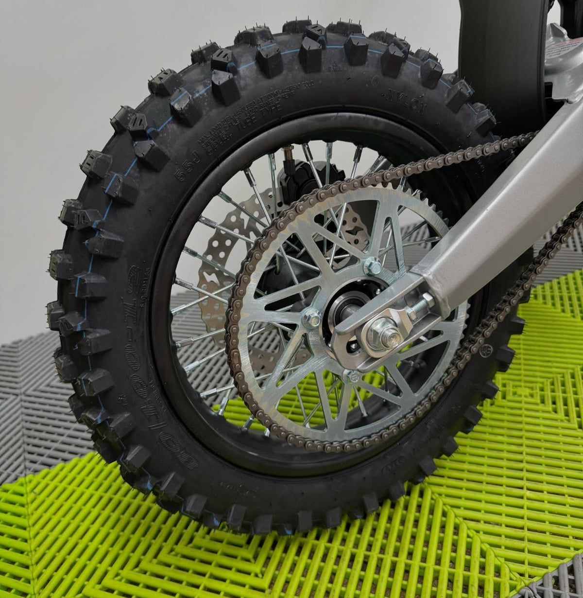 Electro & Co RTR Ready To Rip Electric Trail Machine