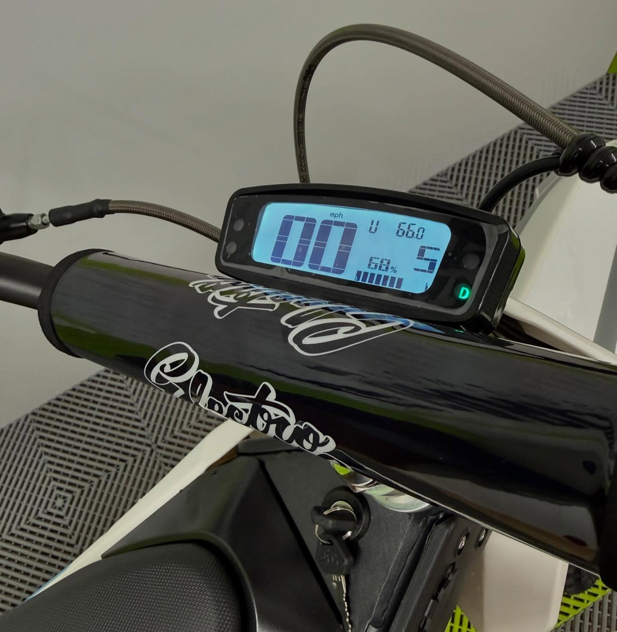 Electro & Co RTR Ready To Rip Electric Trail Machine