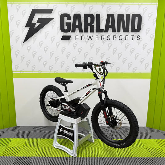 Amped A20 Pro 800W Electric Balance Bike - White