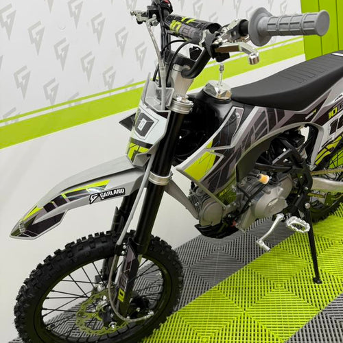 10Ten 125R Pit Bike
