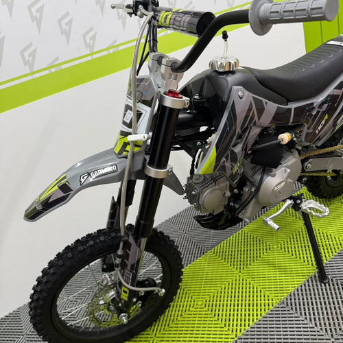 10Ten 110R 110cc Semi Auto Pit Bike