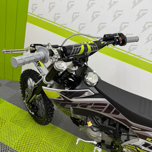 10Ten 125R Pit Bike