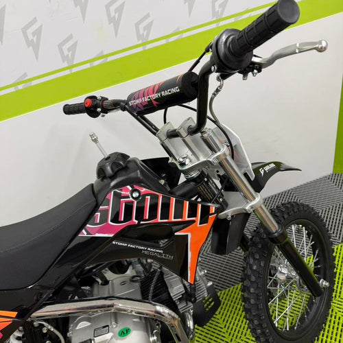 Stomp FXJ 110cc Manual Pit Bike