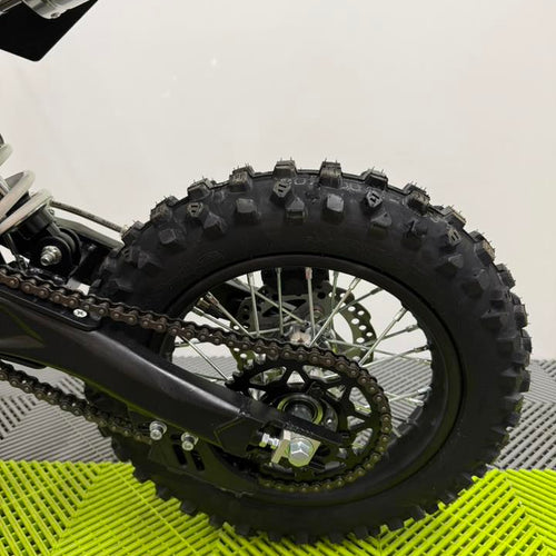 Stomp FXJ 110cc Manual Pit Bike