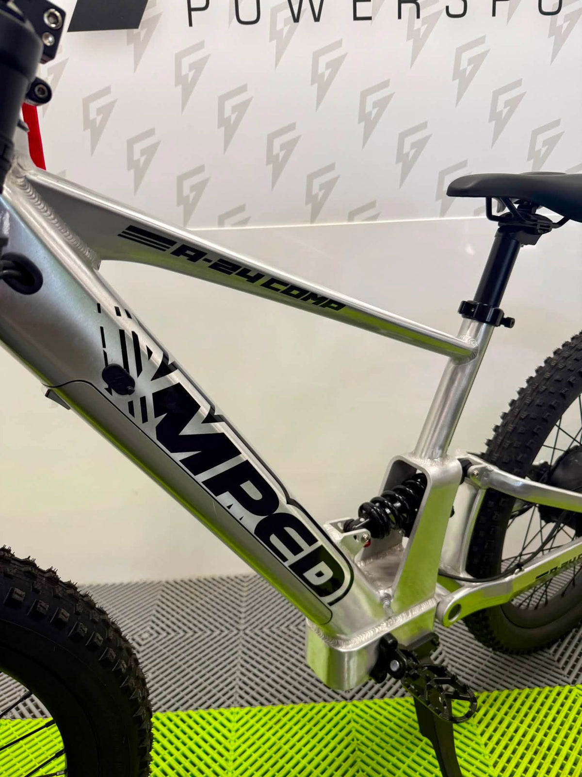 Amped A24 Comp Electric Bike