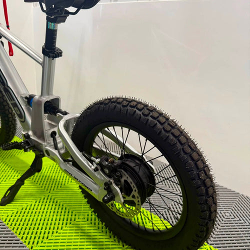 Amped A18 Comp Electric Bike
