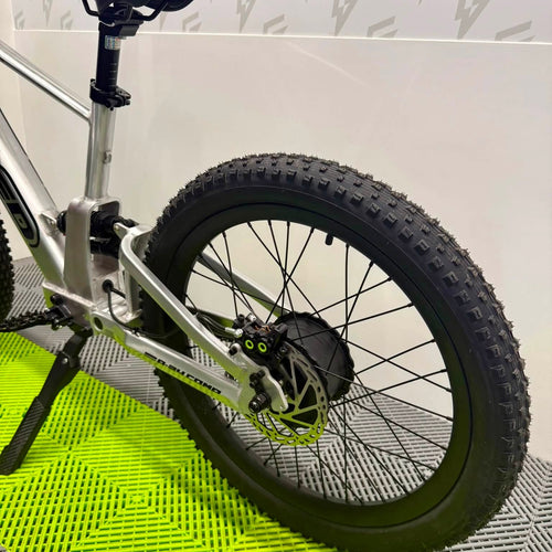 Amped A24 Comp Electric Bike
