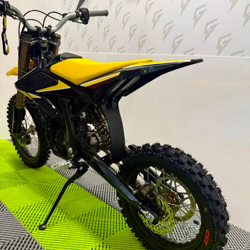 2026 Sur Ron Hyper Bee 14"/12 - Yellow