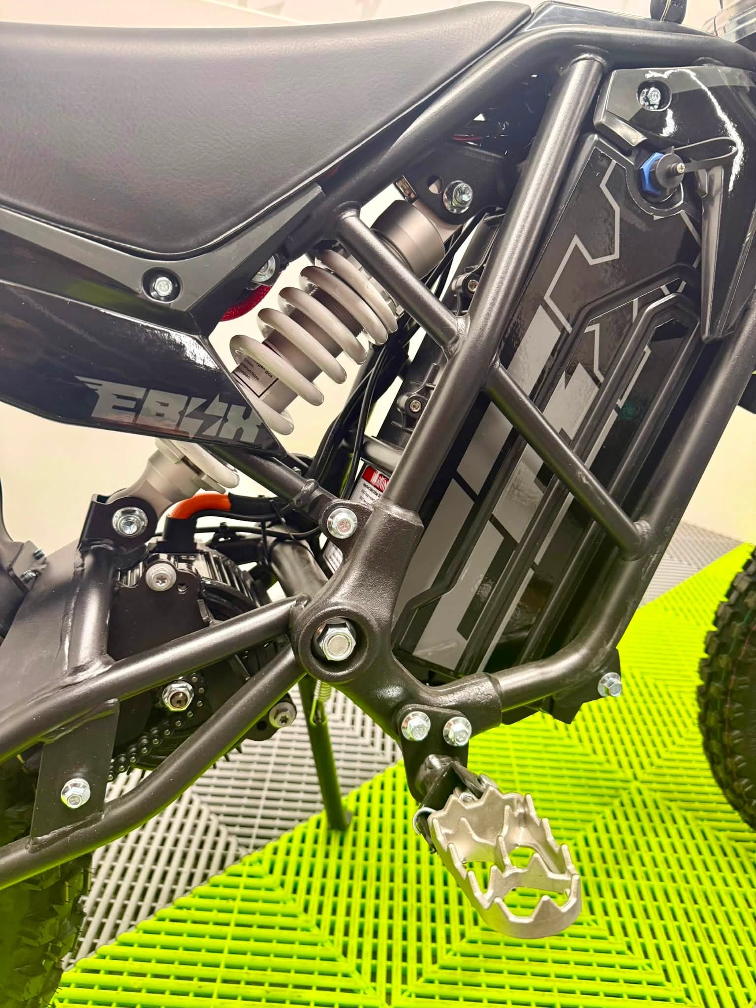 EBOX V3 60 3.3kW Electric Off-Road Bike – Black | Garland Powersports