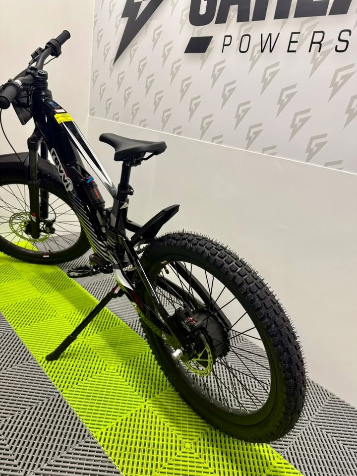Revvi 24" Electric Bike