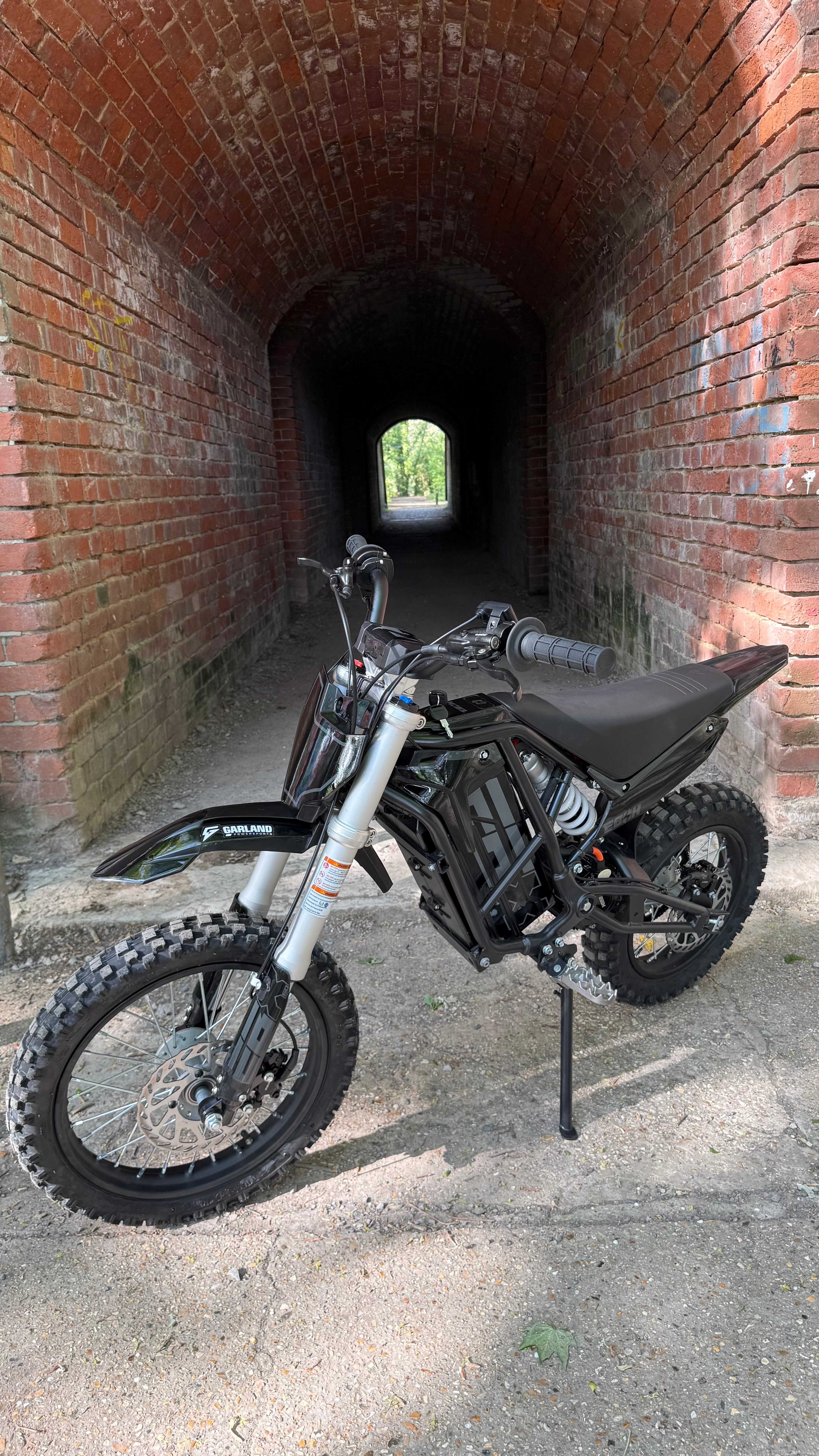 EBOX V3 60 3.3kW Electric Off-Road Bike – Black | Garland Powersports