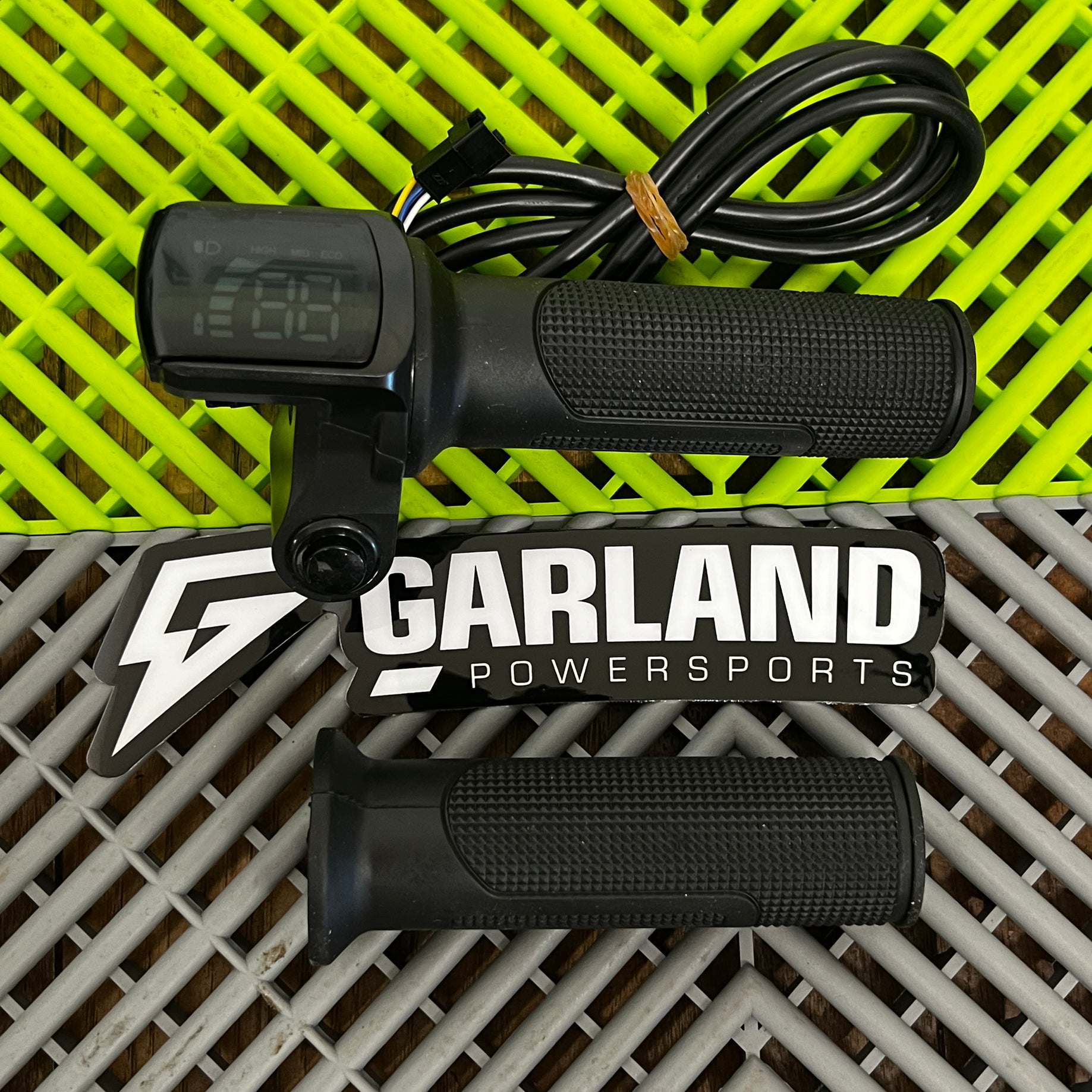 Amped A20 Pro Throttle (Complete OEM with On/Off Button)