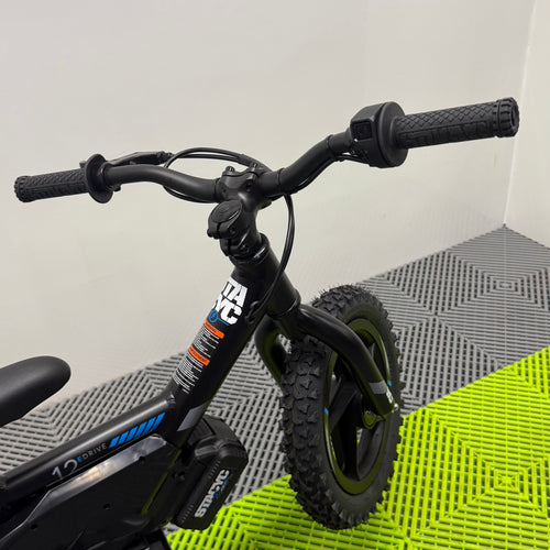 Stacyc 12E-Drive Electric Balance Bike – Black/Blue