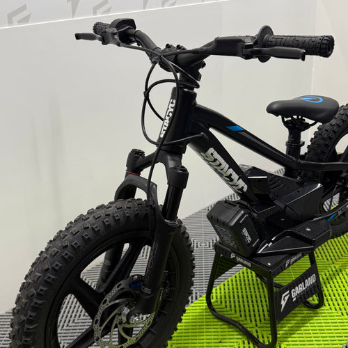 Stacyc 16E-Drive Elite Electric Balance Bike – Black/Blue