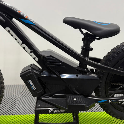 Stacyc 16E-Drive Elite Electric Balance Bike – Black/Blue