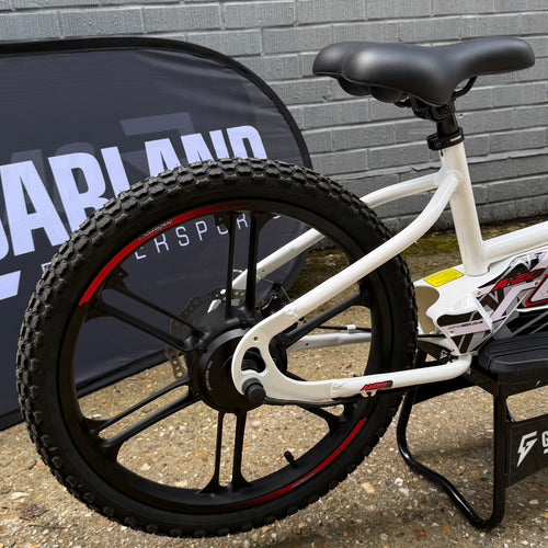 Ex Display Amped A20 540W Electric Balance Bike - White