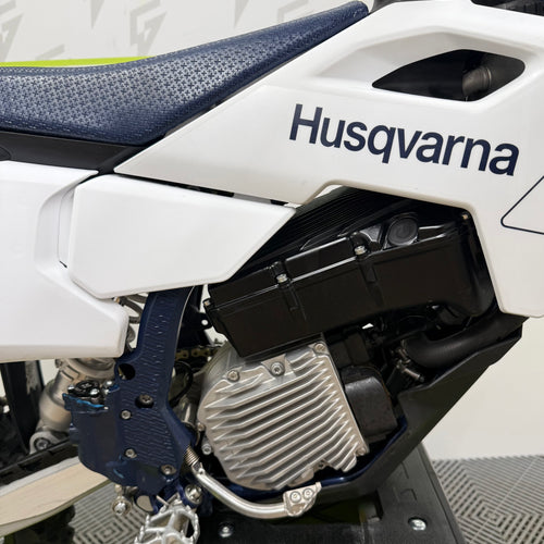 HUSQVARNA EE5 2025