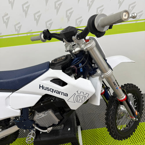 HUSQVARNA EE5 2025