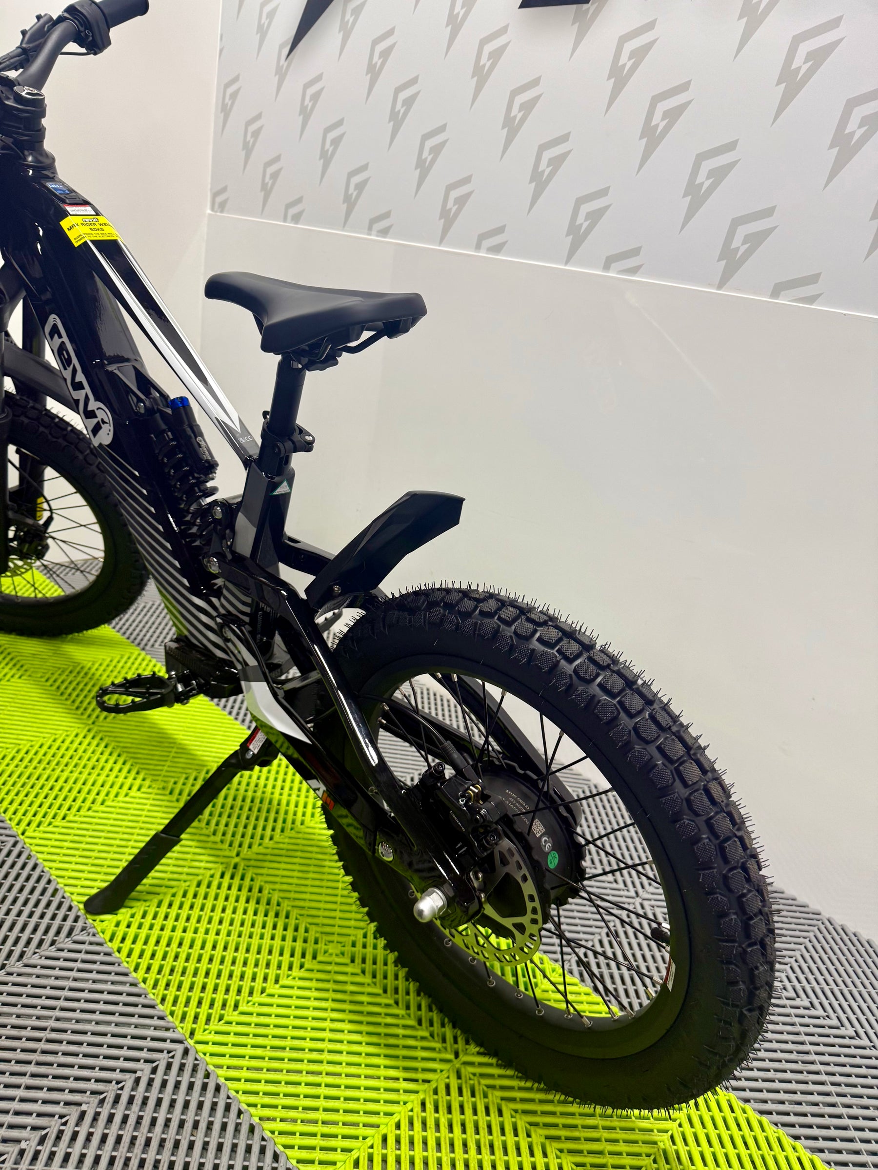 Revvi 20" Plus Electric Bike + Spare Battery Bundle