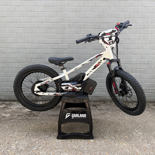 Ex Display Amped A20 Pro Electric Balance Bike - White