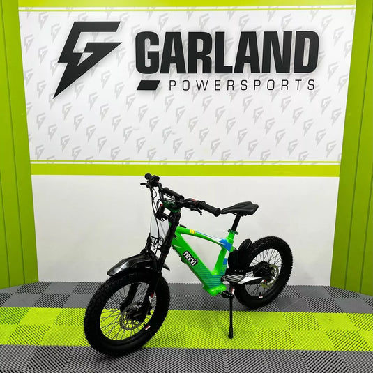 Revvi 18" Electric Bike - Green