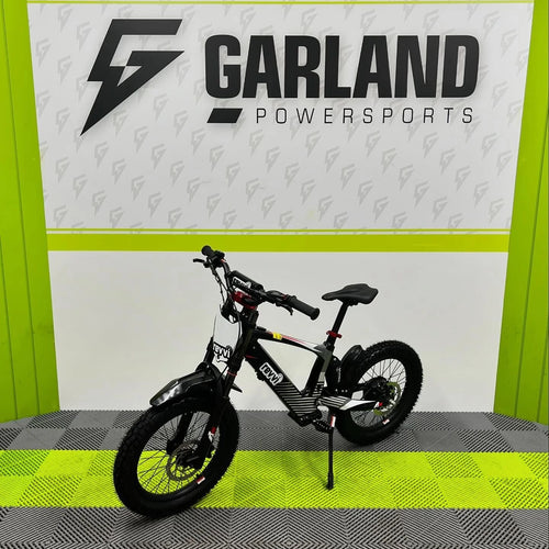 Revvi 18" Electric Bike - Black