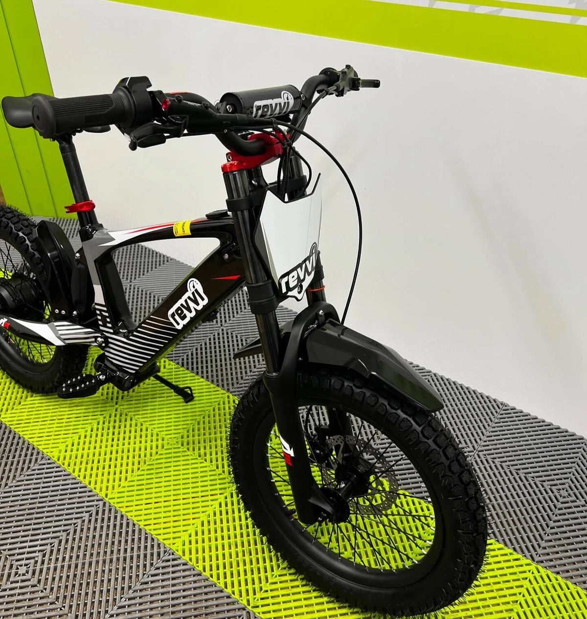 Revvi 18 Electric Bike + Riding Gear Bundle - Black
