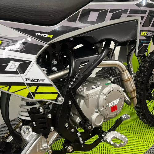 10Ten 140R Pit Bike