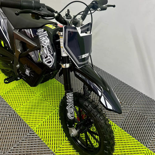 EBOX Wired 550W Electric Bike - Black