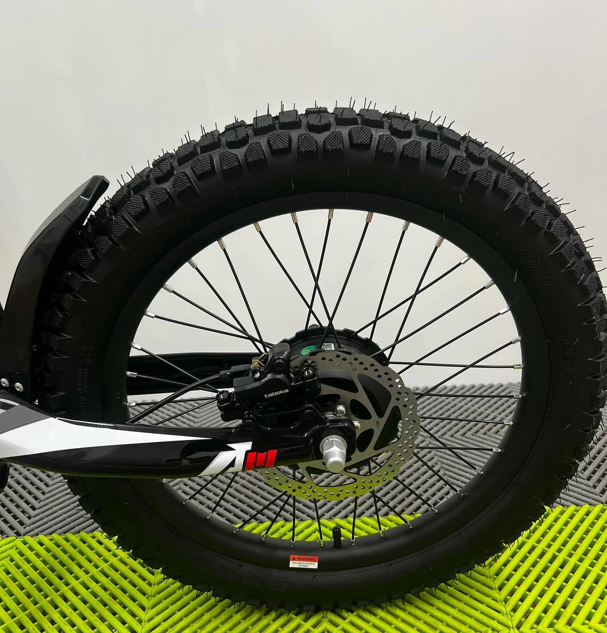 Revvi 20" Electric Bike - Green