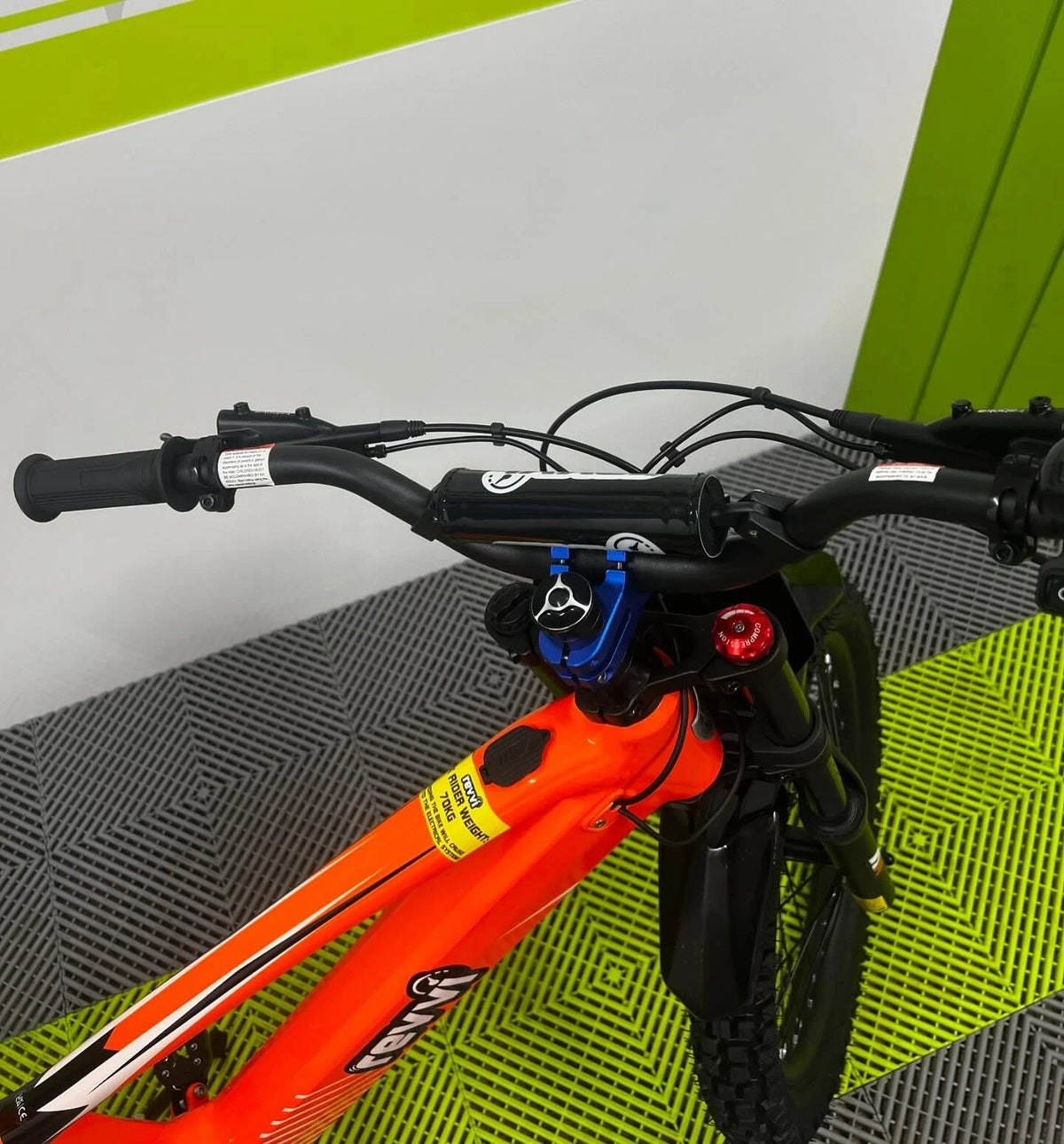 Revvi 20 Electric Bike + Spare Battery Bundle – Orange