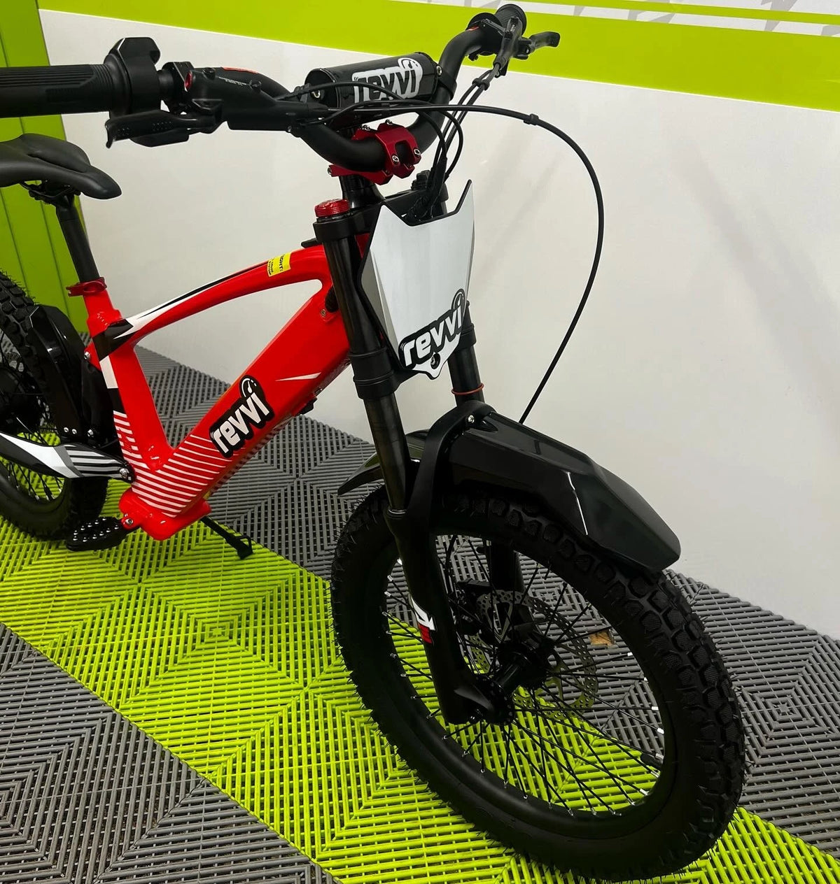 Revvi 20 Electric Bike + Spare Battery Bundle – Red