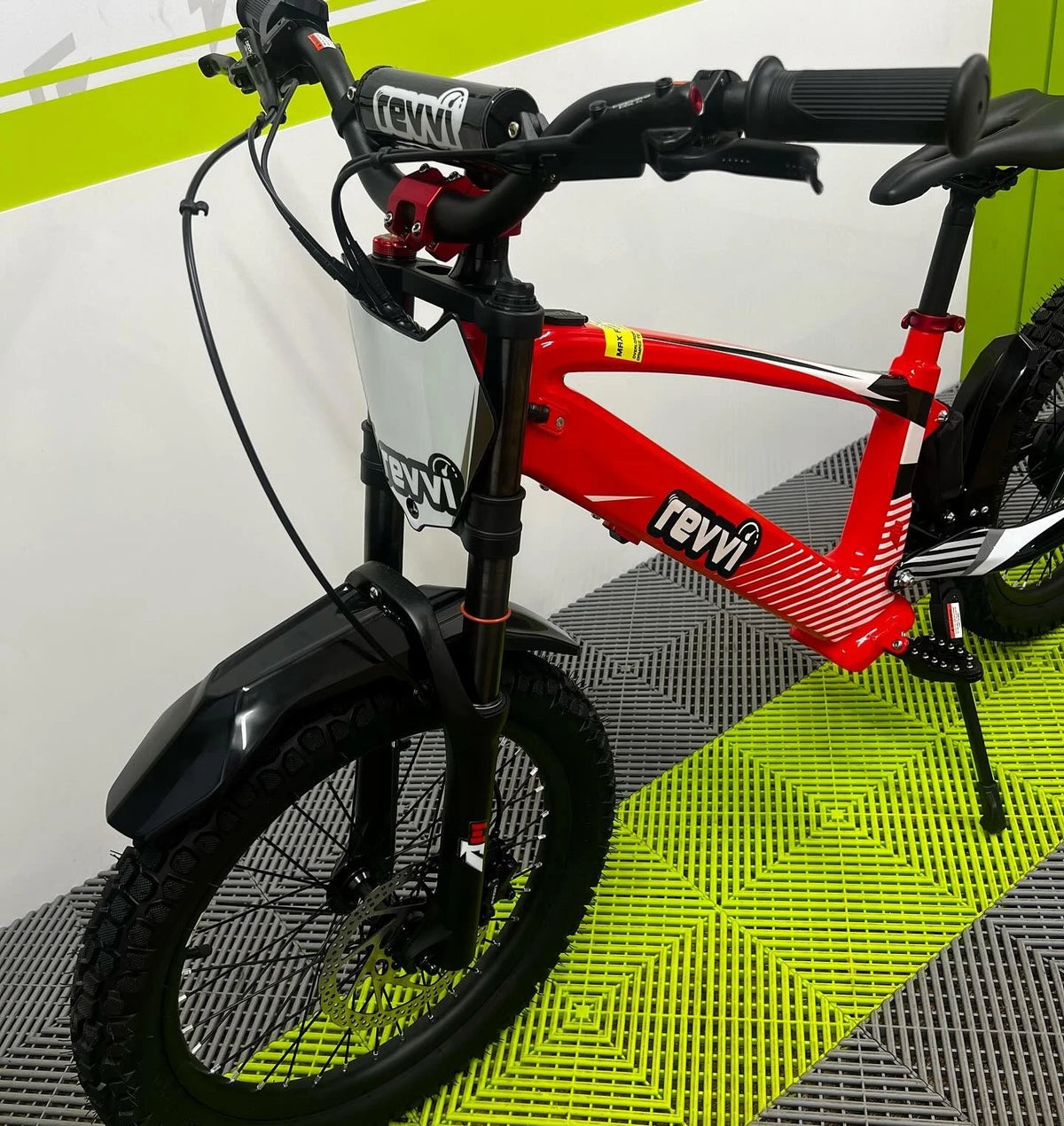 Revvi 20 Electric Bike + Spare Battery Bundle – Red