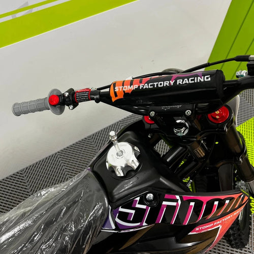 Stomp Z3-140 140cc Pit Bike