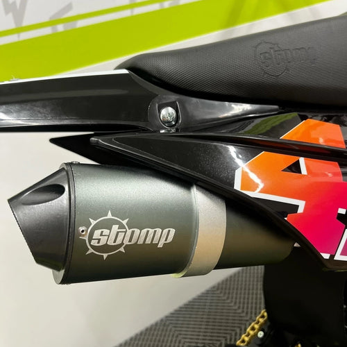 Stomp Z3-140 140cc Big Wheel Pit Bike