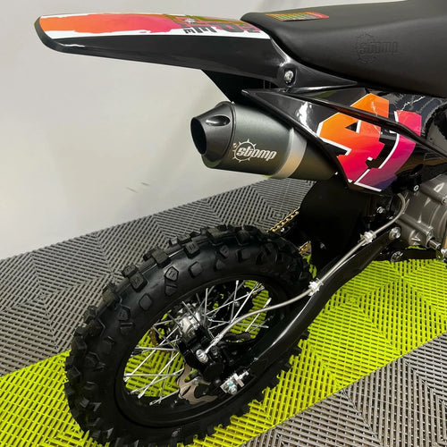 Stomp Z3-160 160cc Pit Bike