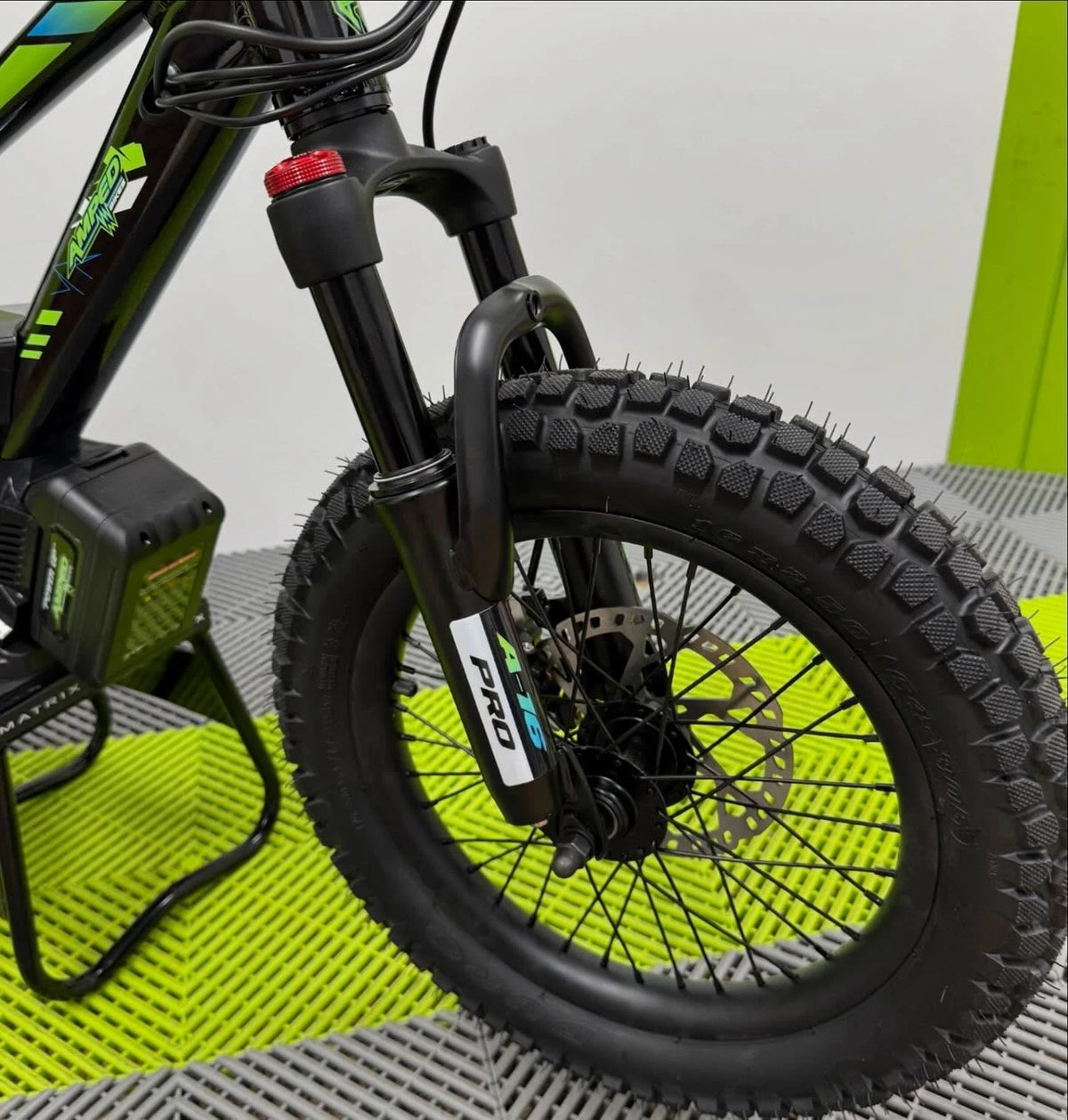 Amped A16 Pro Electric Bike + Riding Gear Bundle - Black