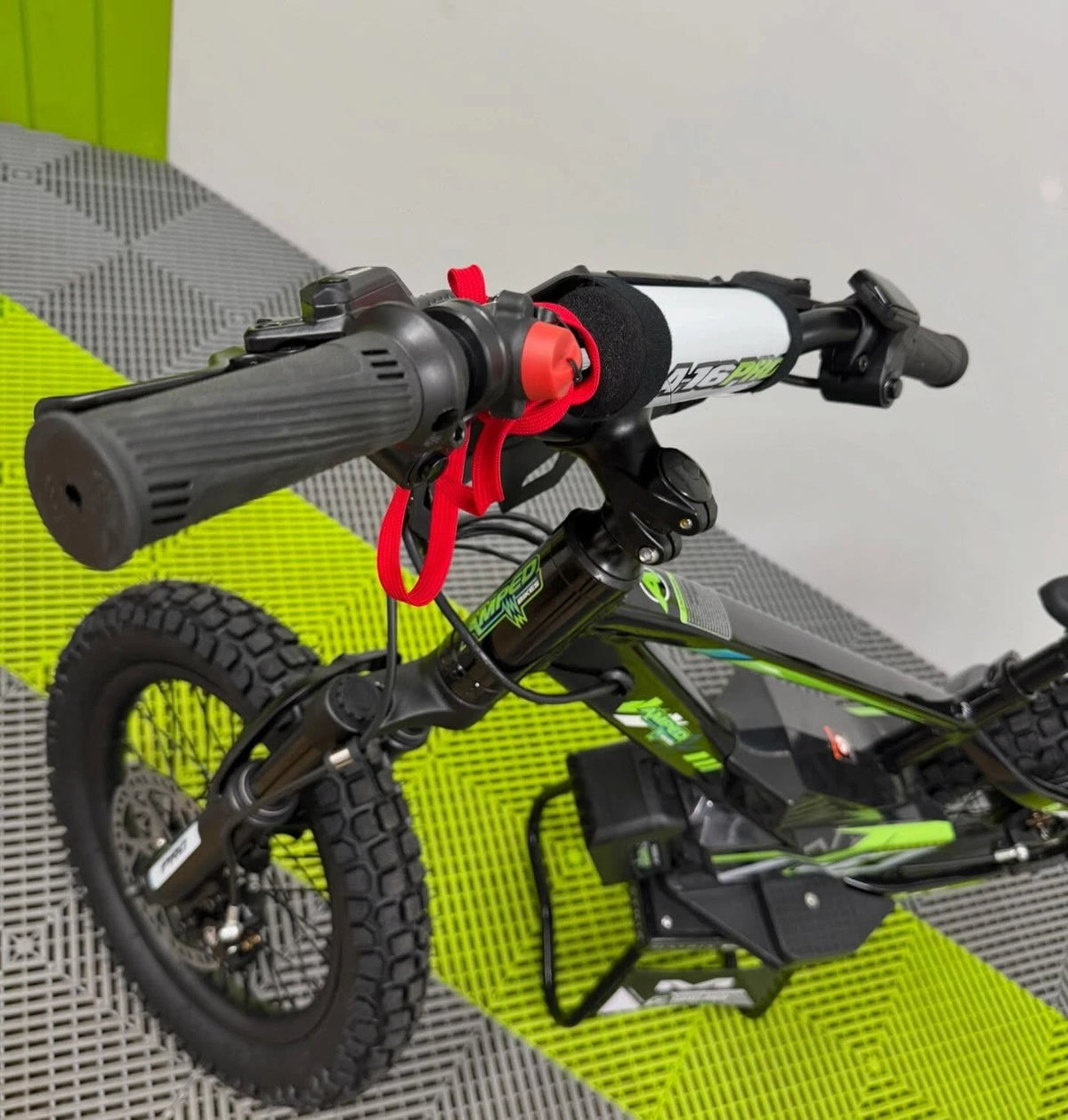 Amped A16 Pro Electric Bike + Riding Gear Bundle - Black