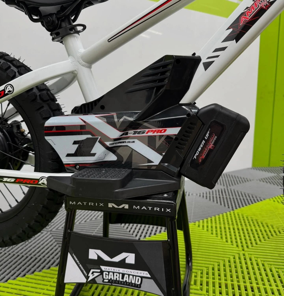 Amped A16 Pro Electric Bike + Riding Gear Bundle - White