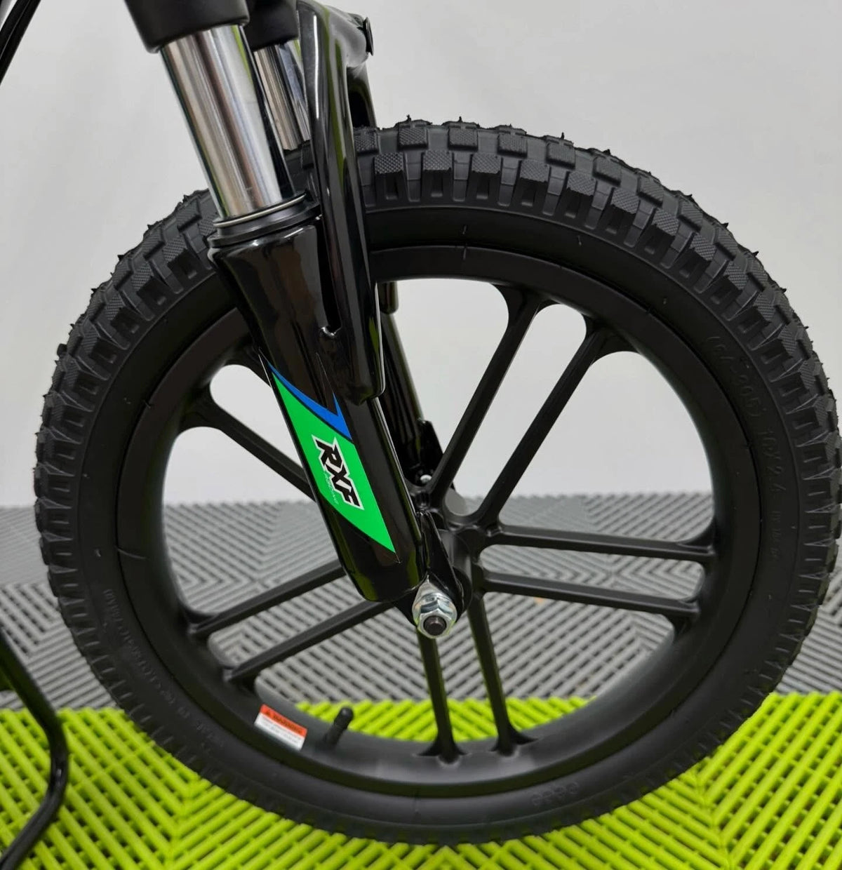 Revvi 16" Plus Electric Bike & Spare Upgraded Battery Bundle - Green