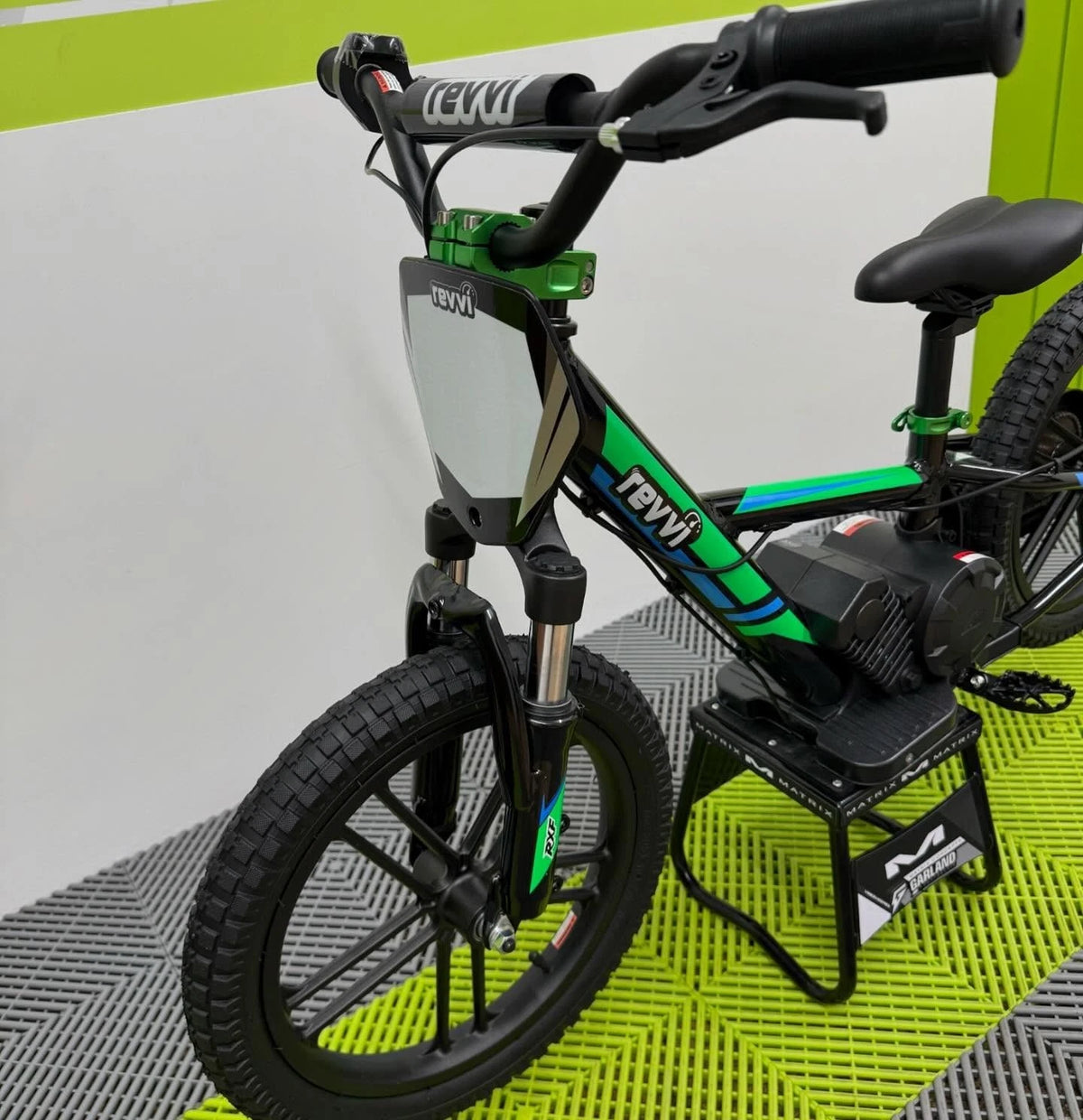 Revvi 16" Plus Electric Bike & Spare Upgraded Battery Bundle - Green
