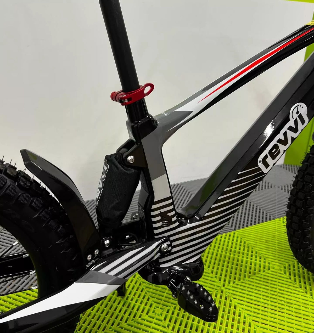 Revvi 20 Electric Bike + Spare Battery Bundle – Black