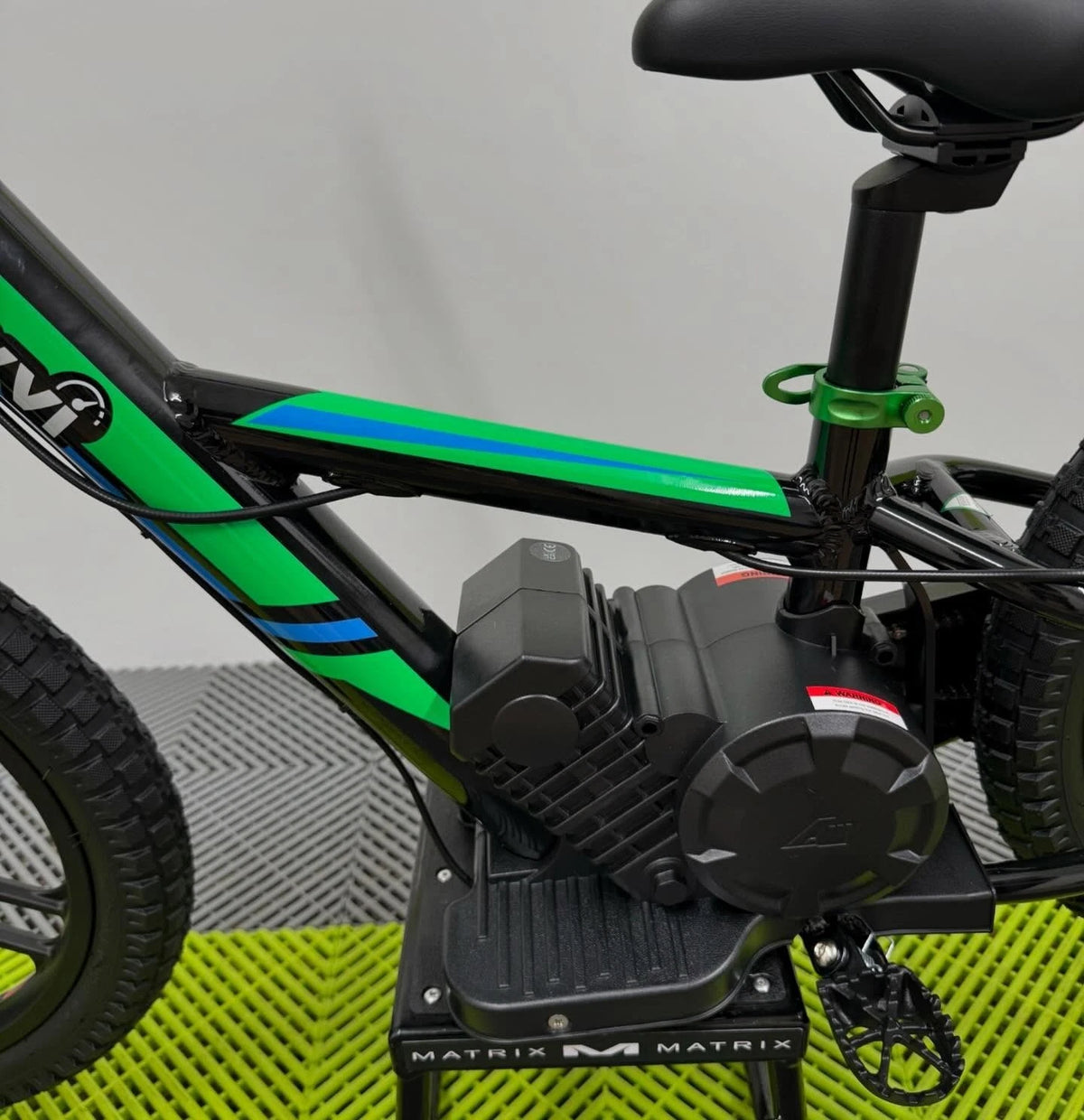Revvi 16" Plus Electric Bike & Spare Upgraded Battery Bundle - Green