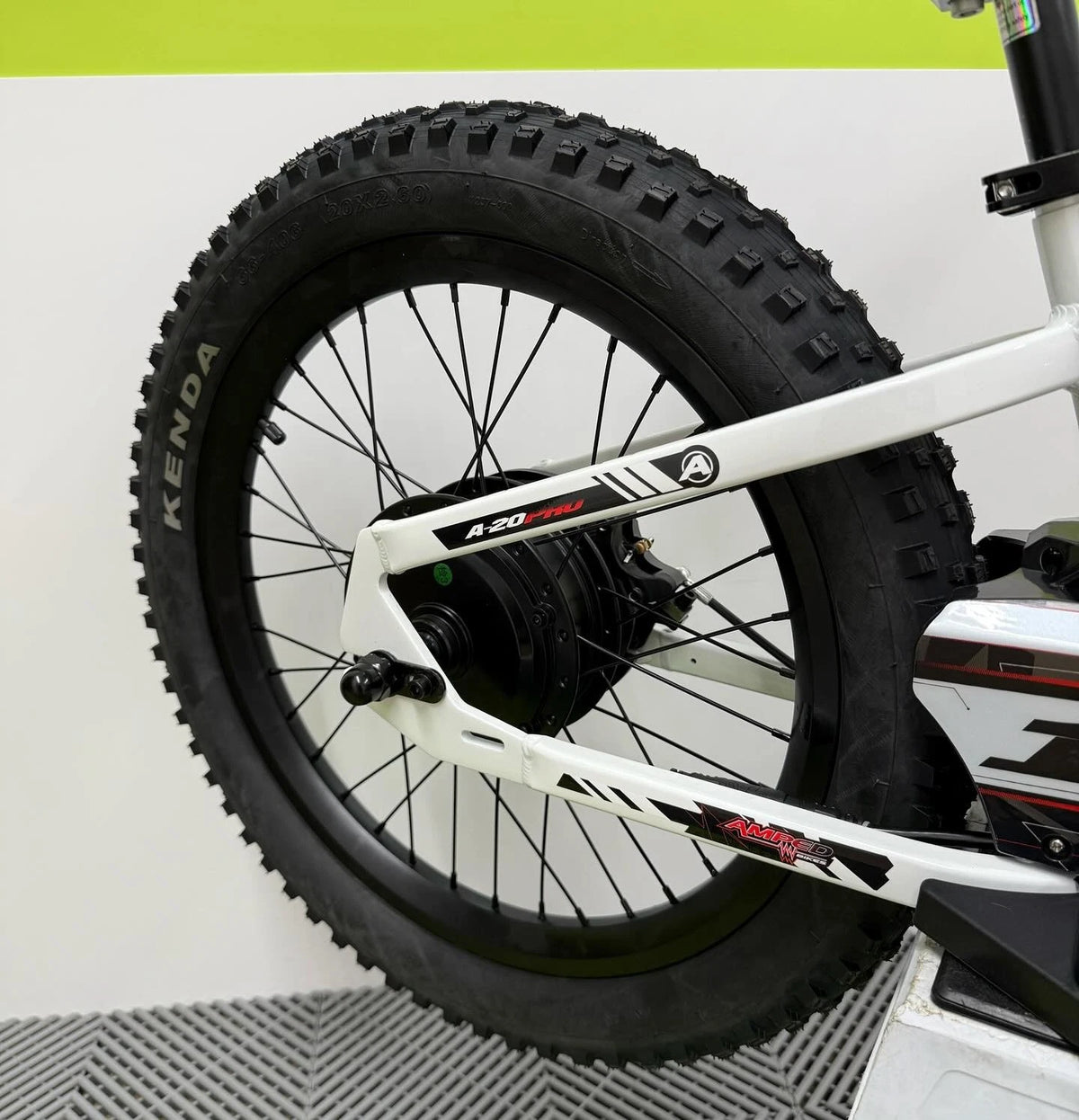 Amped A20 Pro Electric Bike + Riding Gear Bundle - White