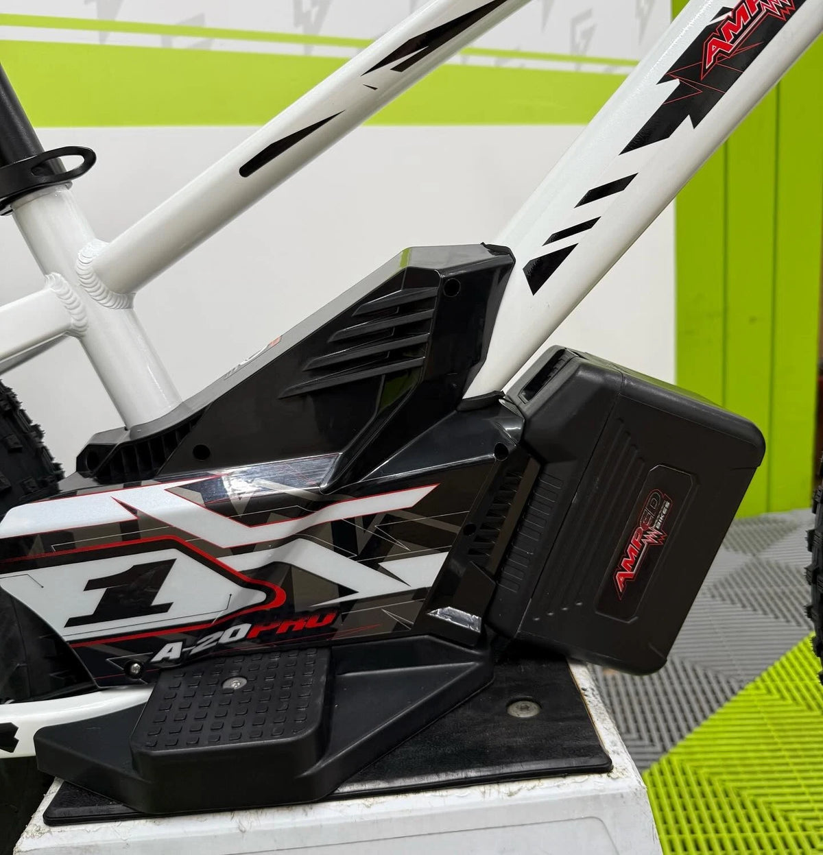 Amped A20 Pro Electric Bike + Riding Gear Bundle - White