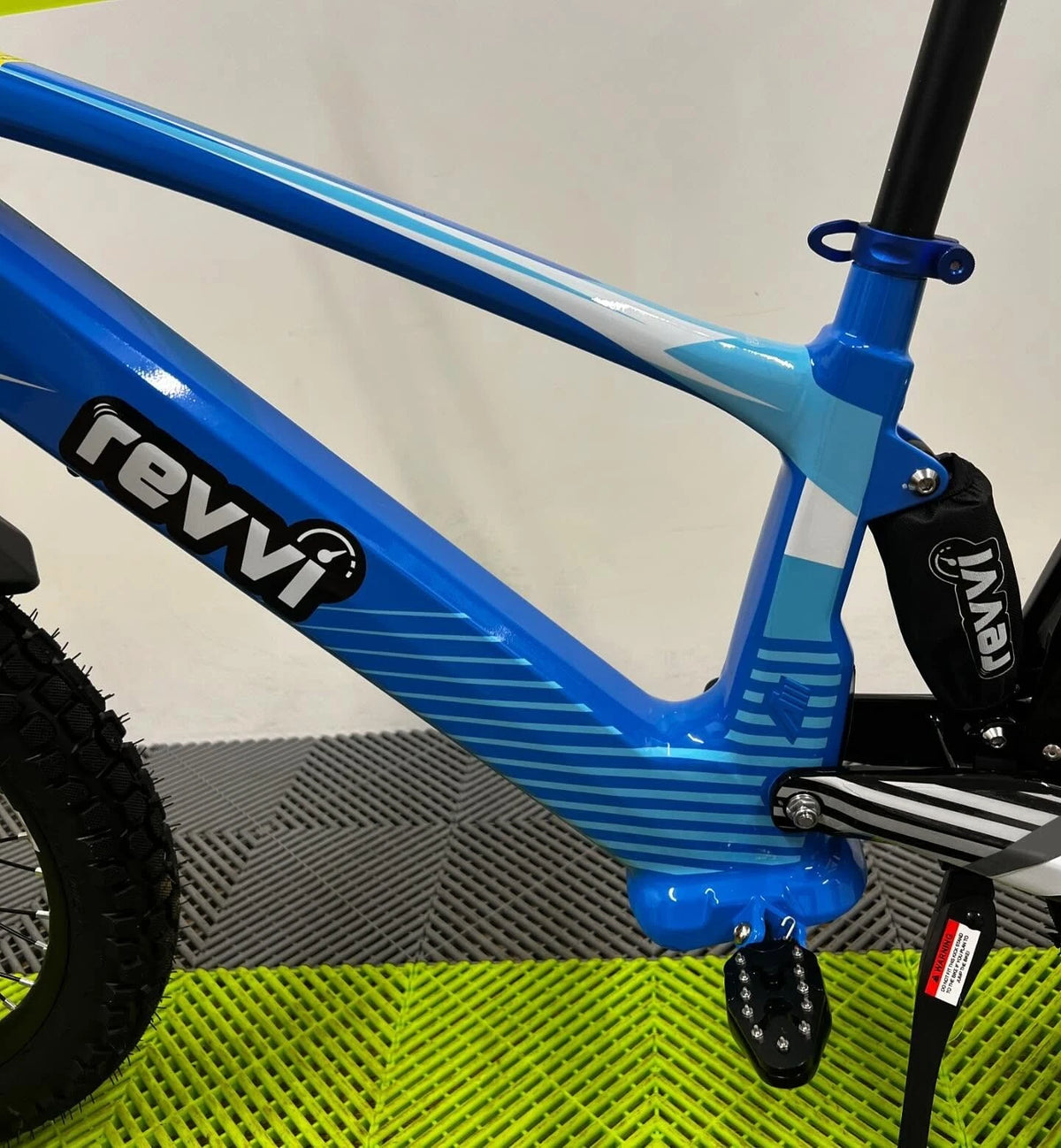 Revvi 20 Electric Bike + Spare Battery Bundle – Blue