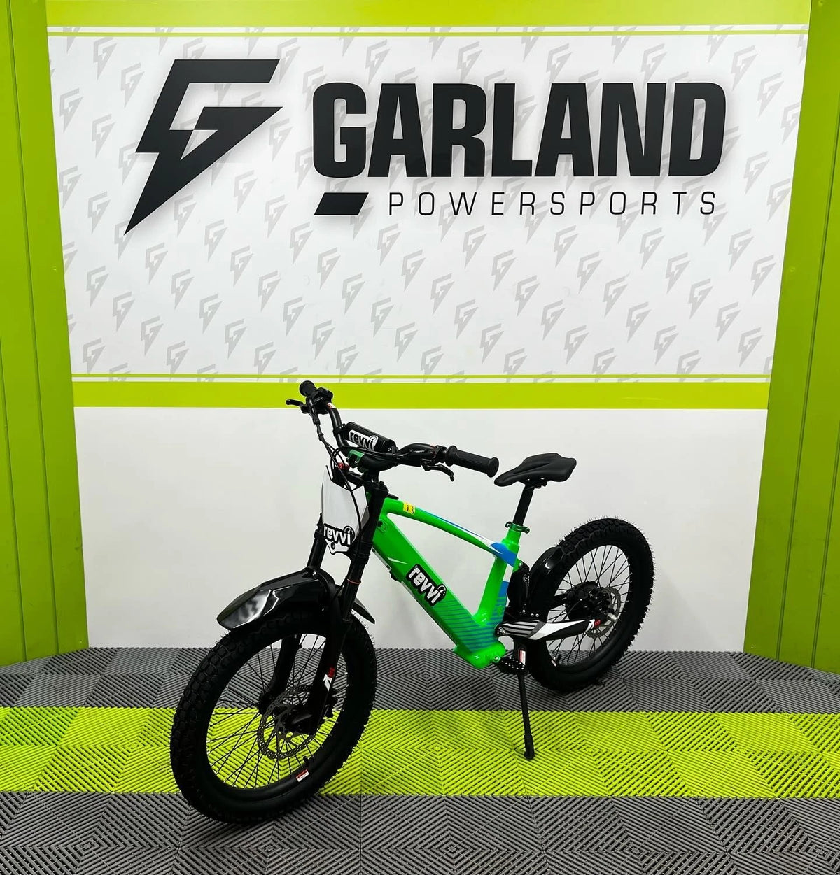 Revvi 20" Electric Bike - Green