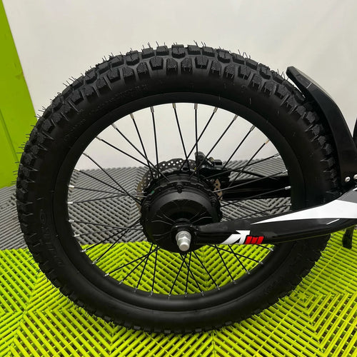 Revvi 20" Electric Bike - Green